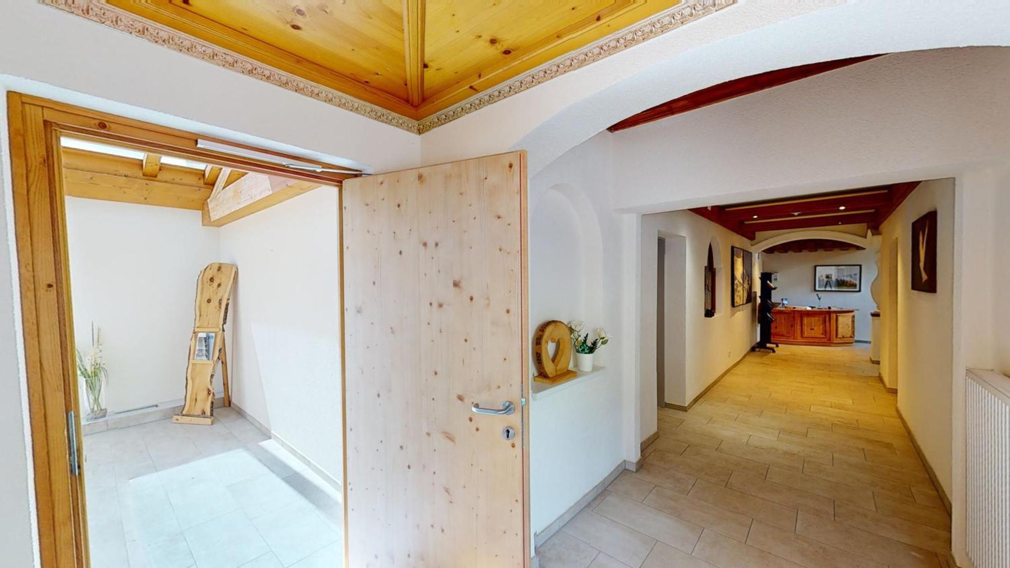 イェルツェンス Pitztal Livingアパートホテル エクステリア 写真